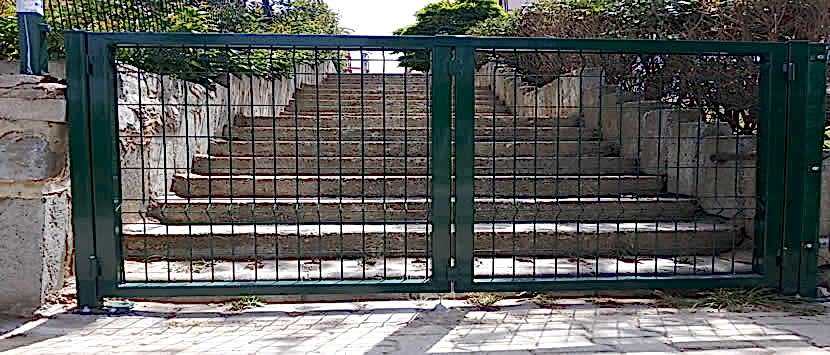 4 Panel Çit Kapı