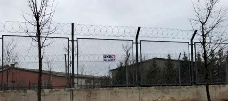 5 J9 Pano Çit