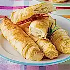 Small Pastry Rolls